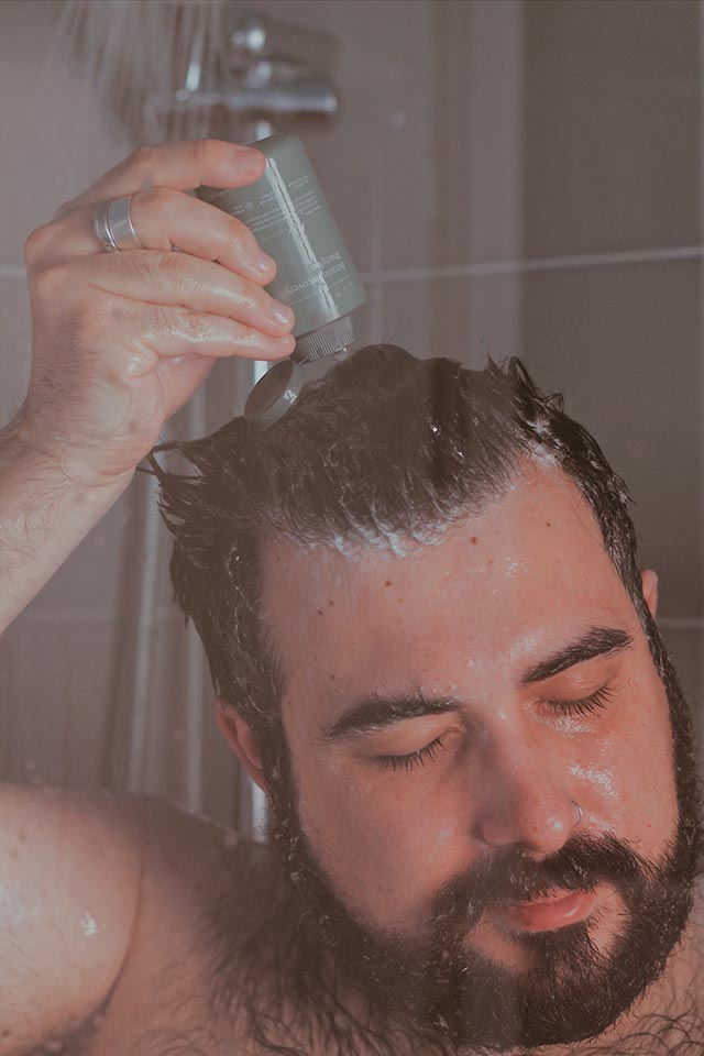Men Skincare: how to take care of your body and hair in the shower