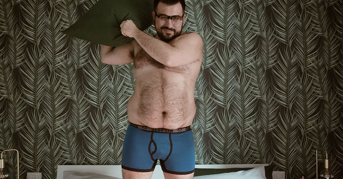 Scopri le collezioni Bear Skn per uomini plus-size che sono alla ricerca di comfort e vestibilità in fatto di boxer, slip e intimo uomo